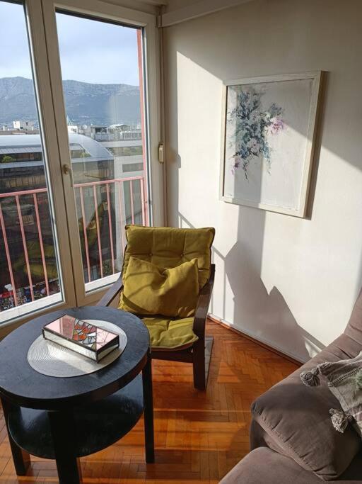 Tinel Apartment