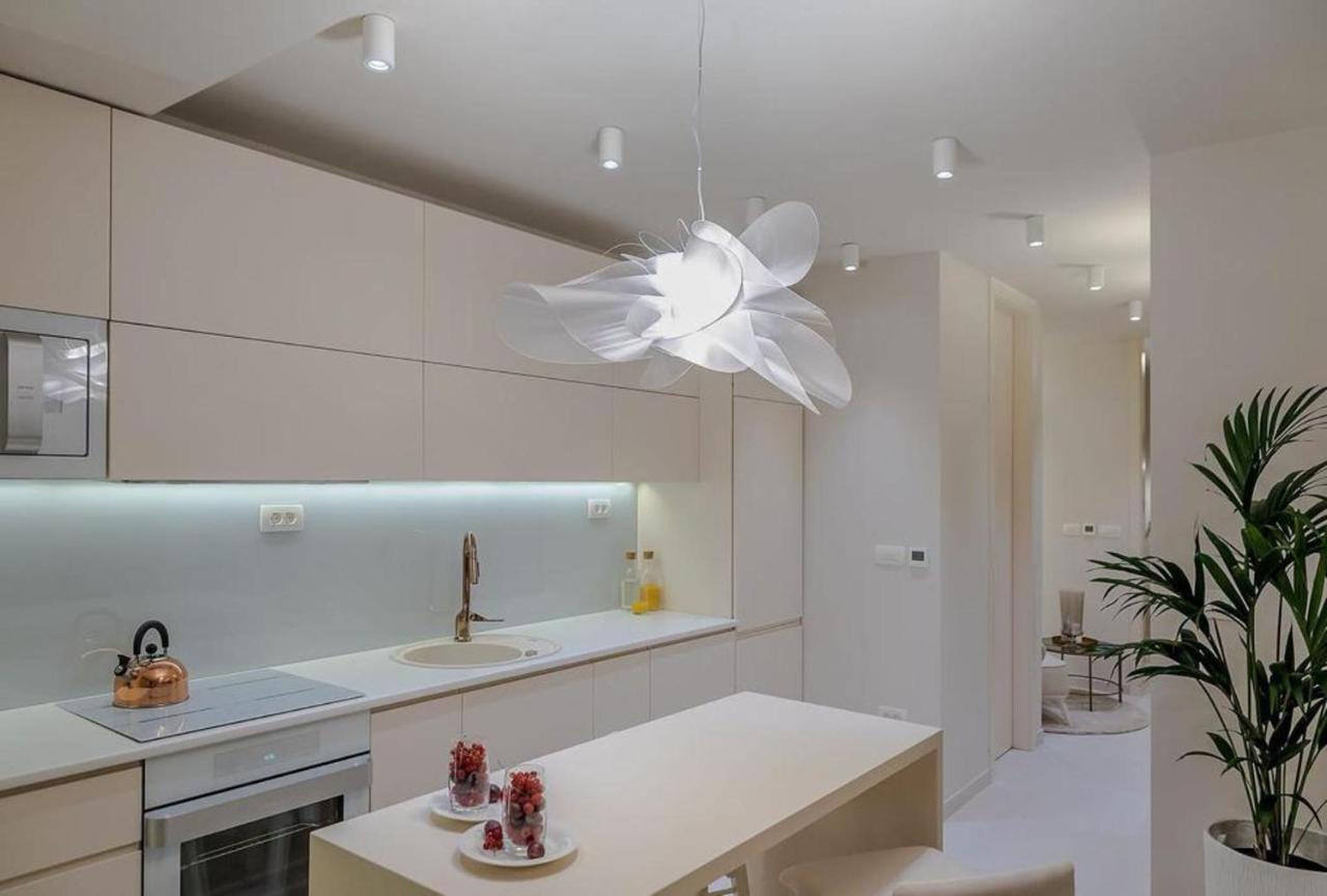 Apartment Levelup Split