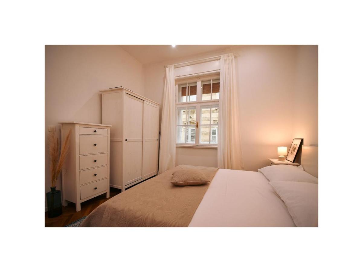 Neptune 2 Apartment *