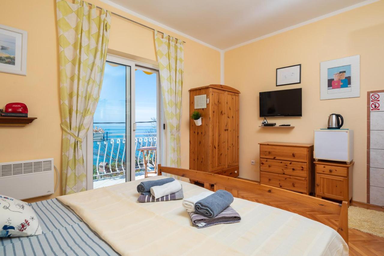 Vue - 3 Floor Private House By The Sea Split