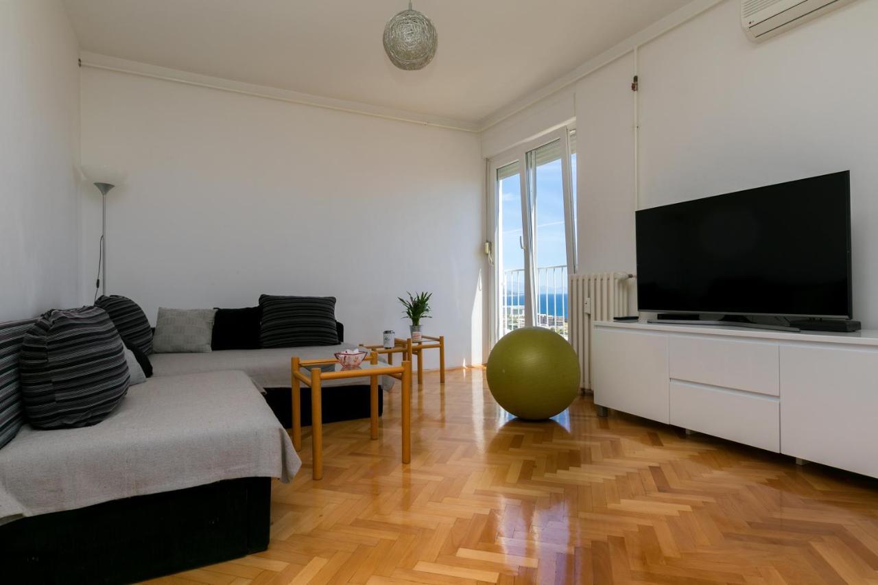 Dionis Apartment