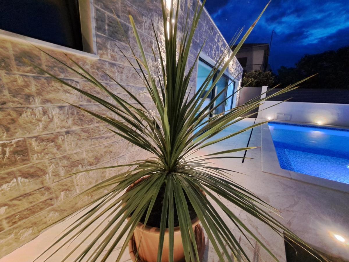 Enjoy Lux In Villa *