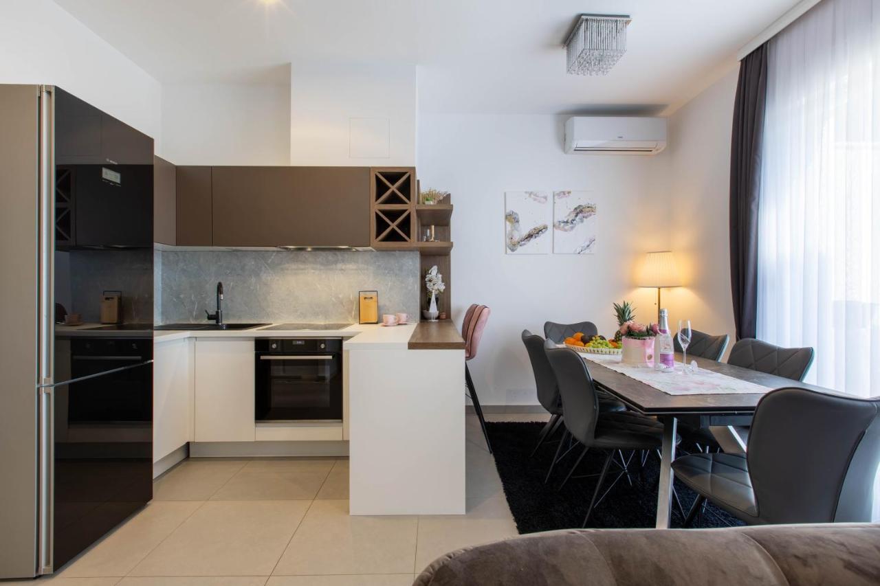 Penthouse Heavenly Apartman