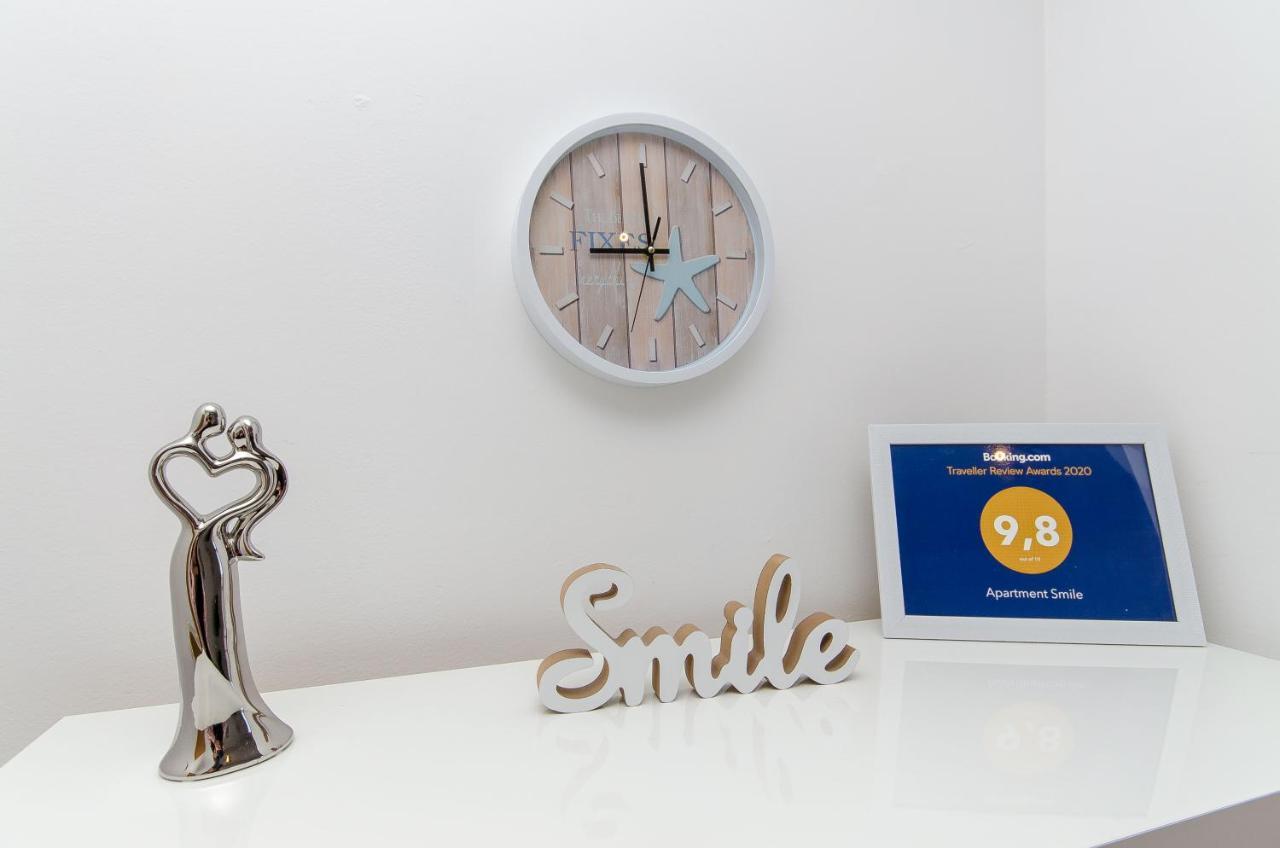 Spacious Smile With Terrace And Secure Garage Apartman Split