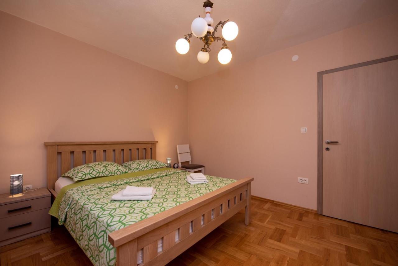 Apartment Traveler *