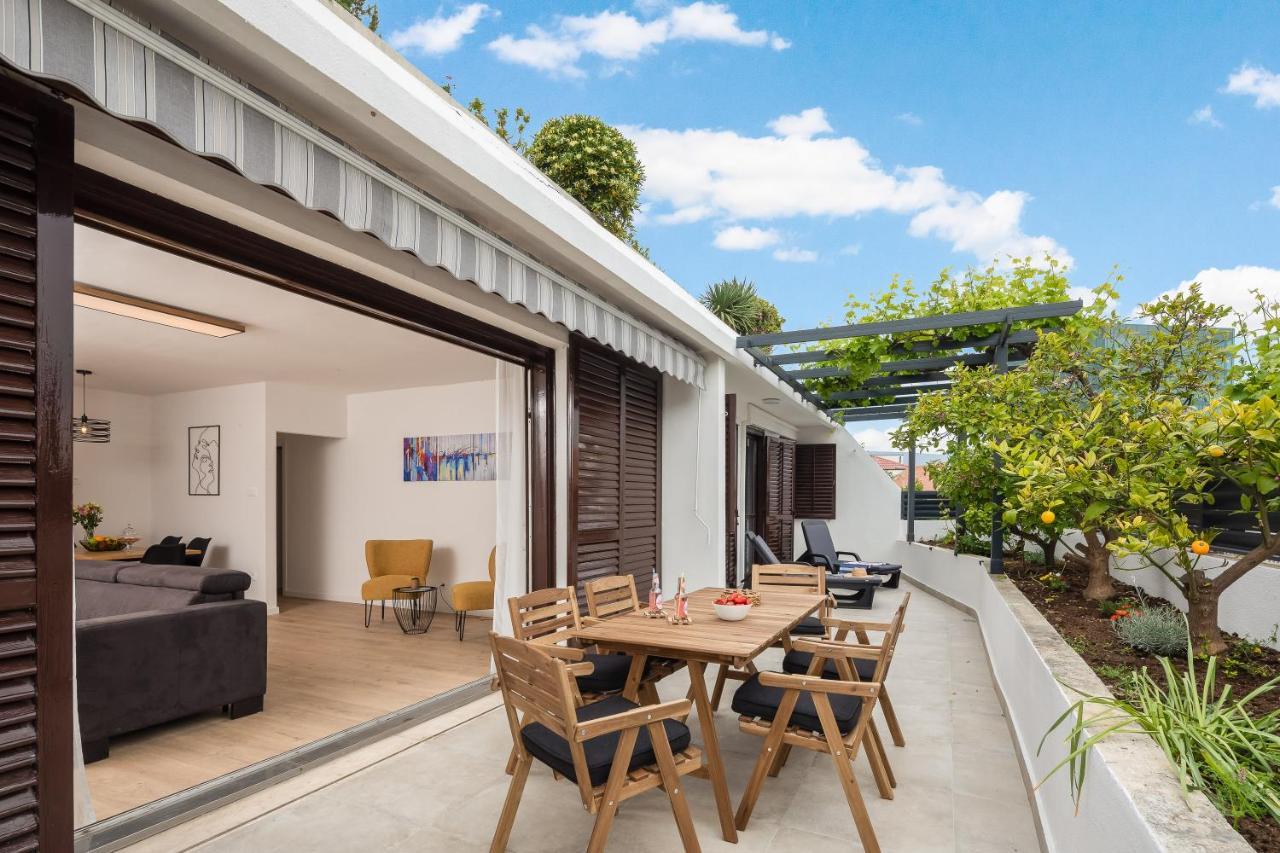 Lemon Tree Luxury, Free Parking Appartement *