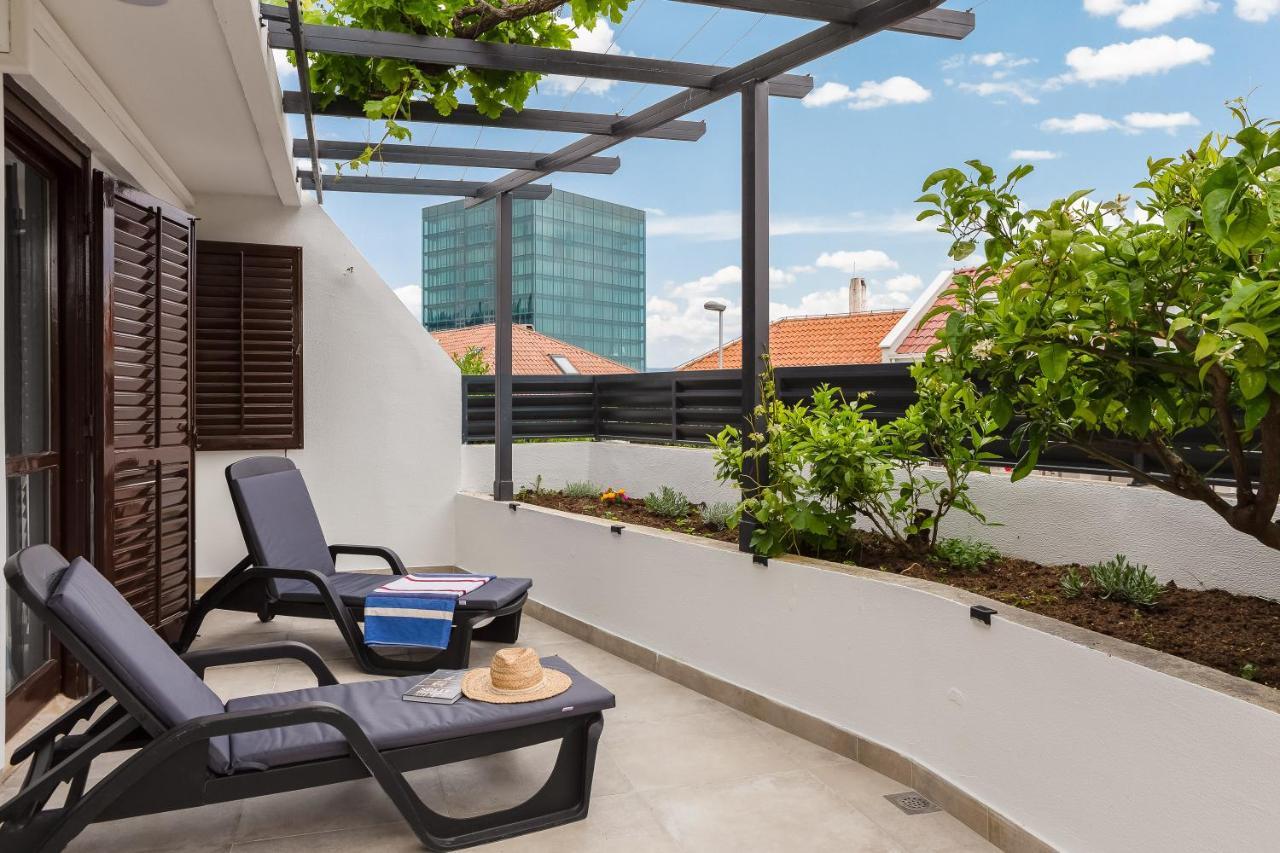 Lemon Tree Luxury, Free Parking *