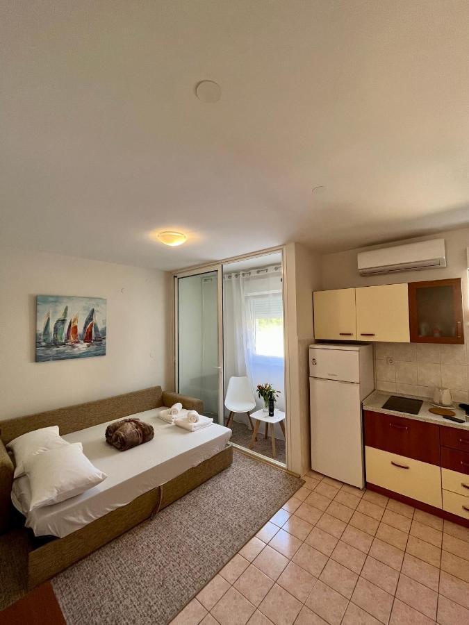 Apartman Place