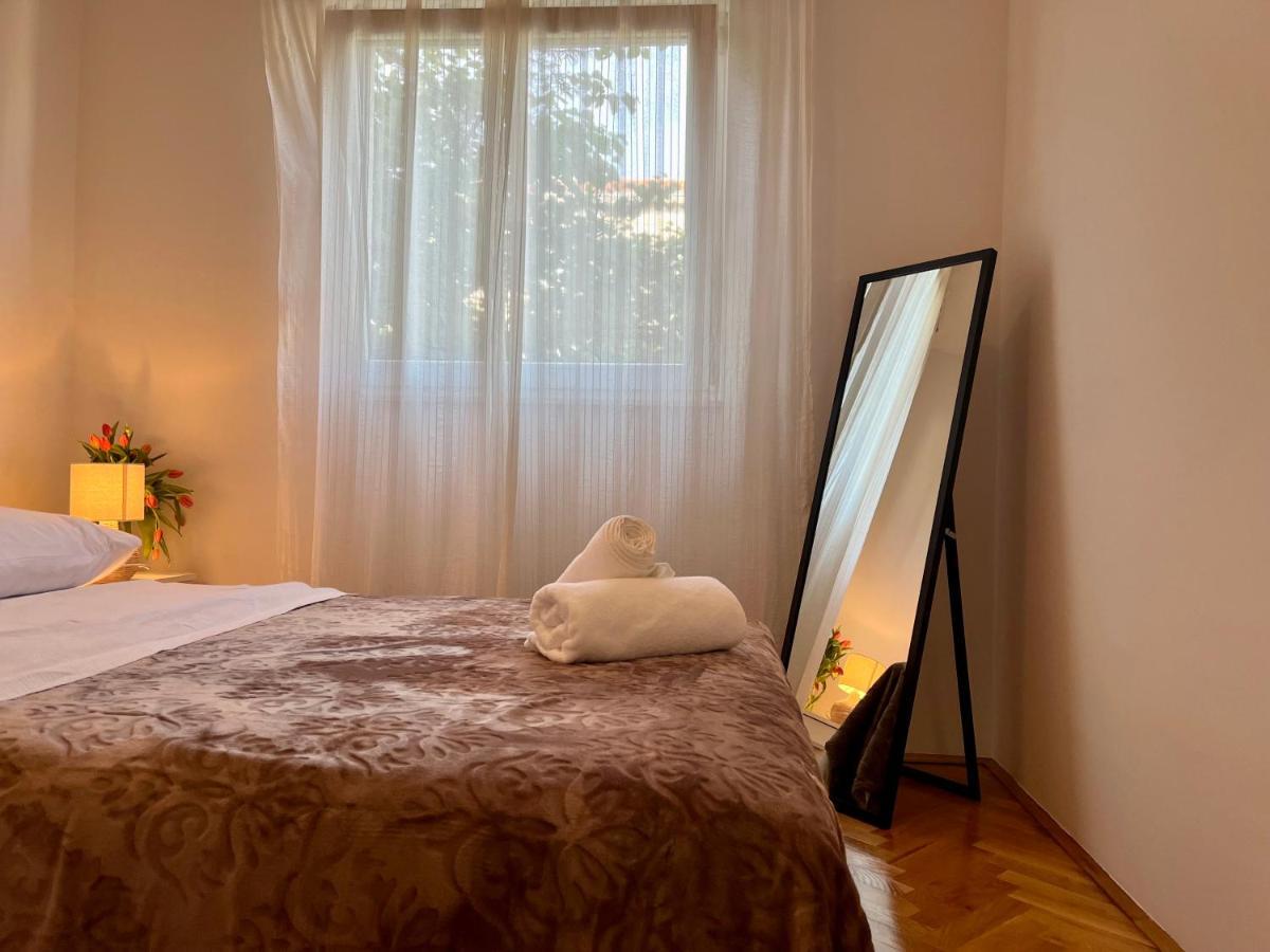 Apartman Place