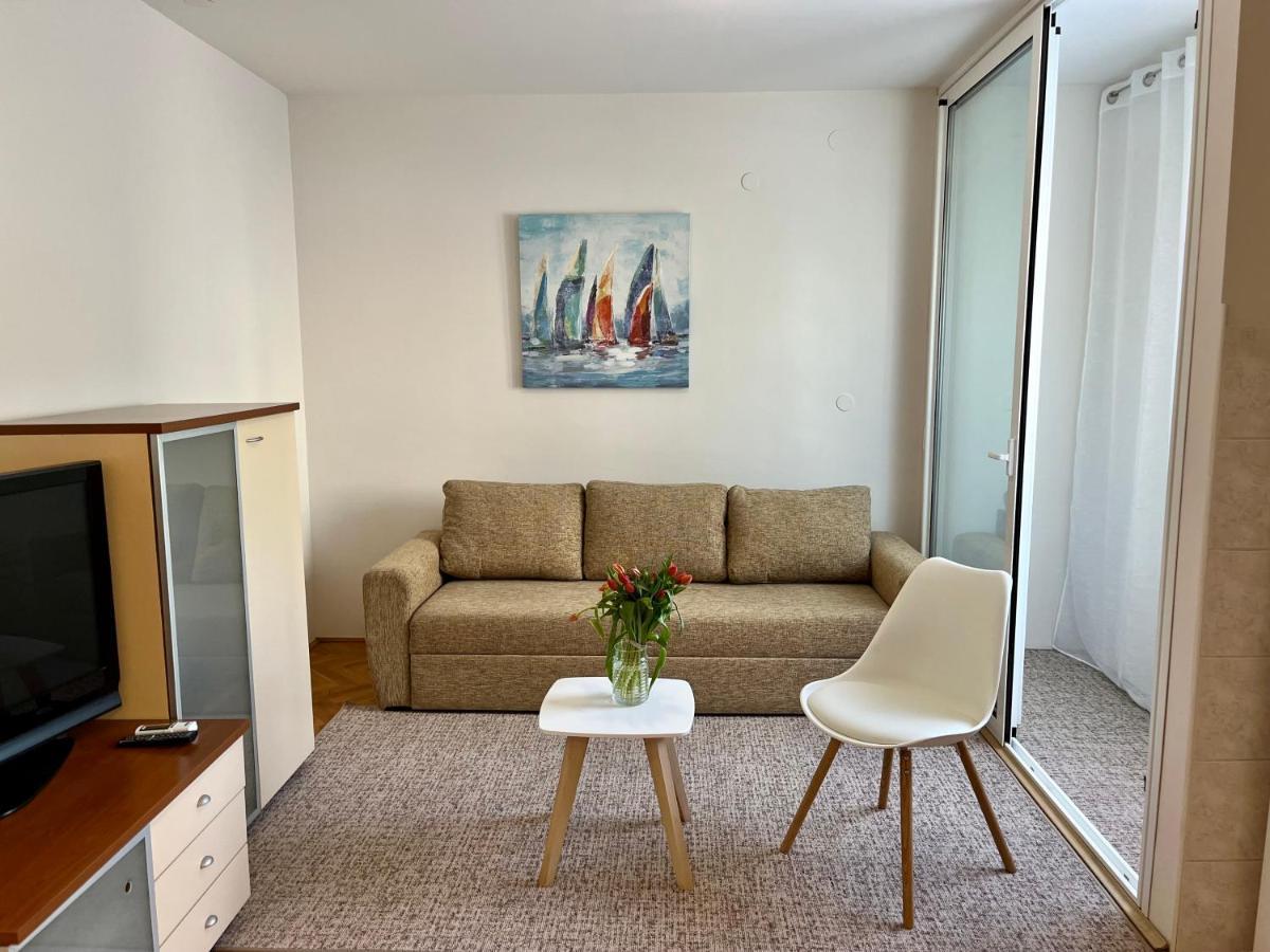 Apartman Place *