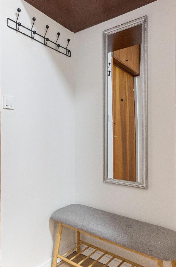 Tranquil Retreat W/ Balcony Sea View & Workspace Apartamento Split