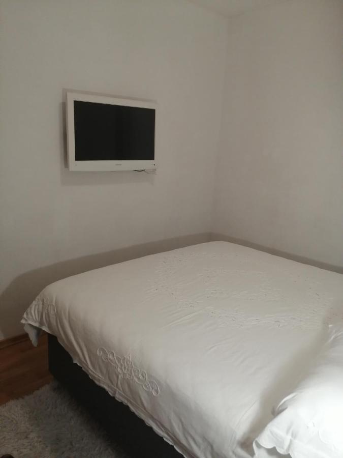 Klisovic Apartment