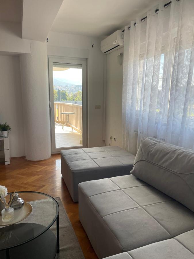 Isabell Apartment