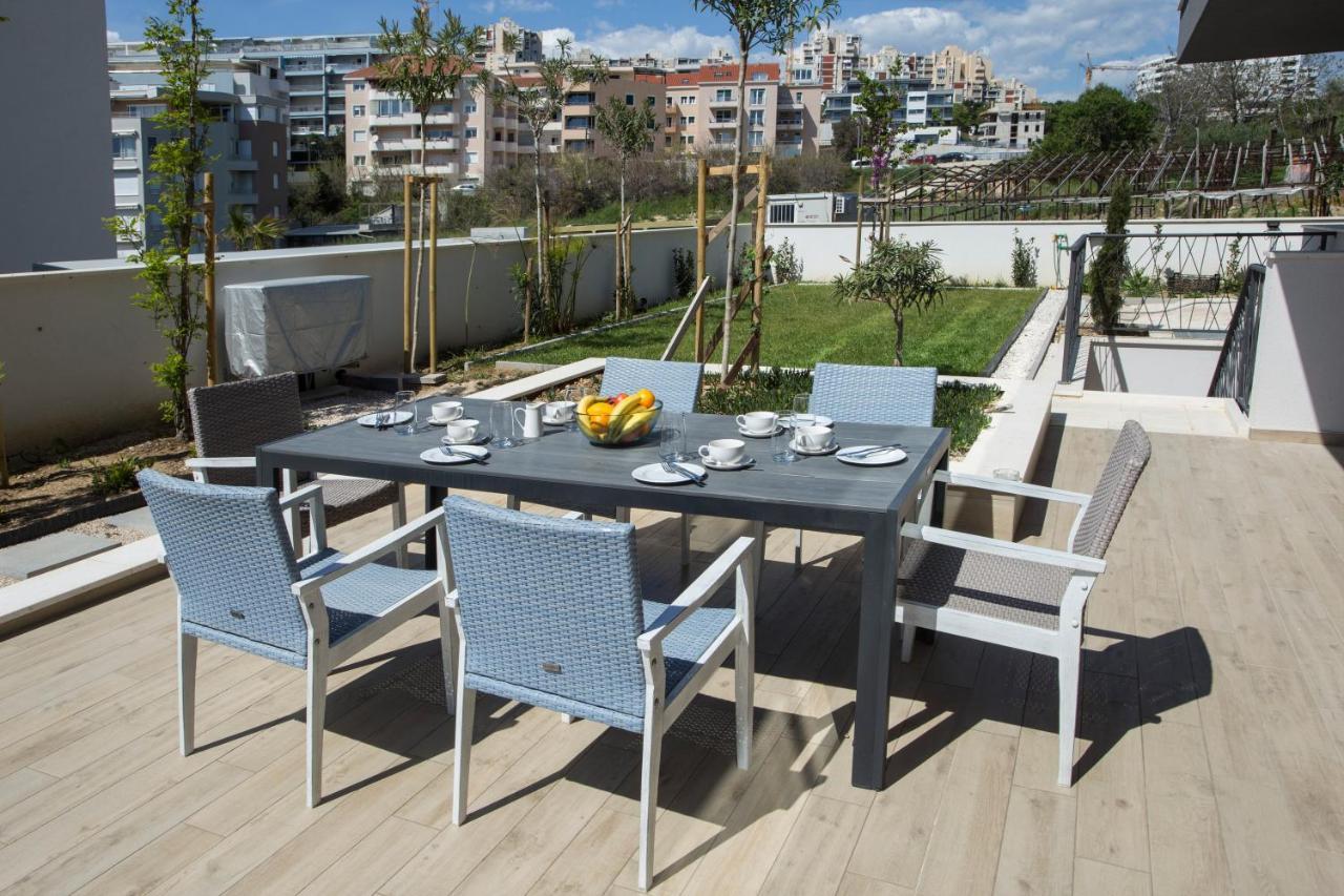 Apartment Your Own *