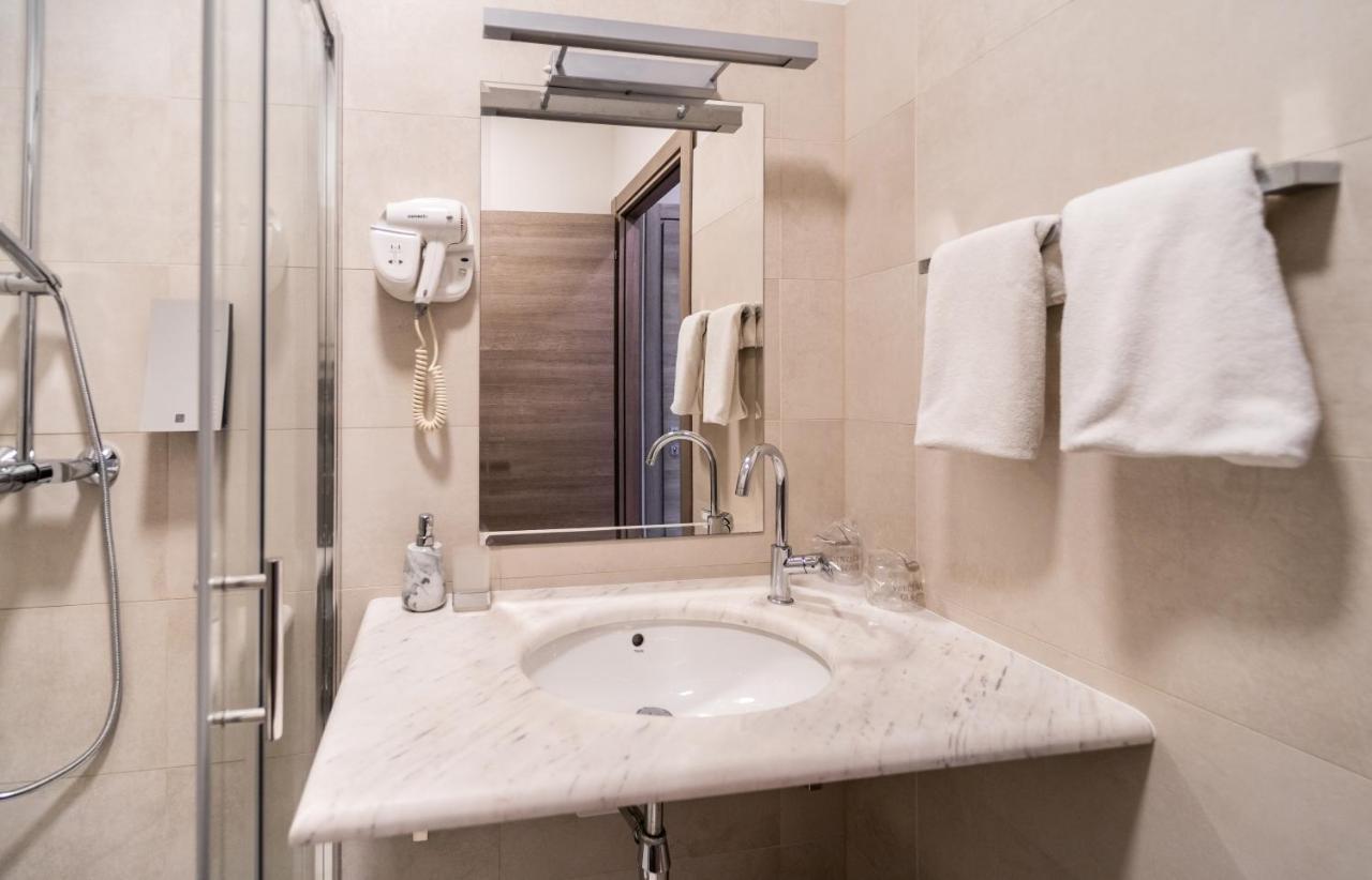 Tifani Luxury 2
