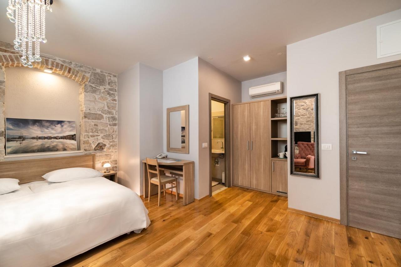 Tifani Luxury 2