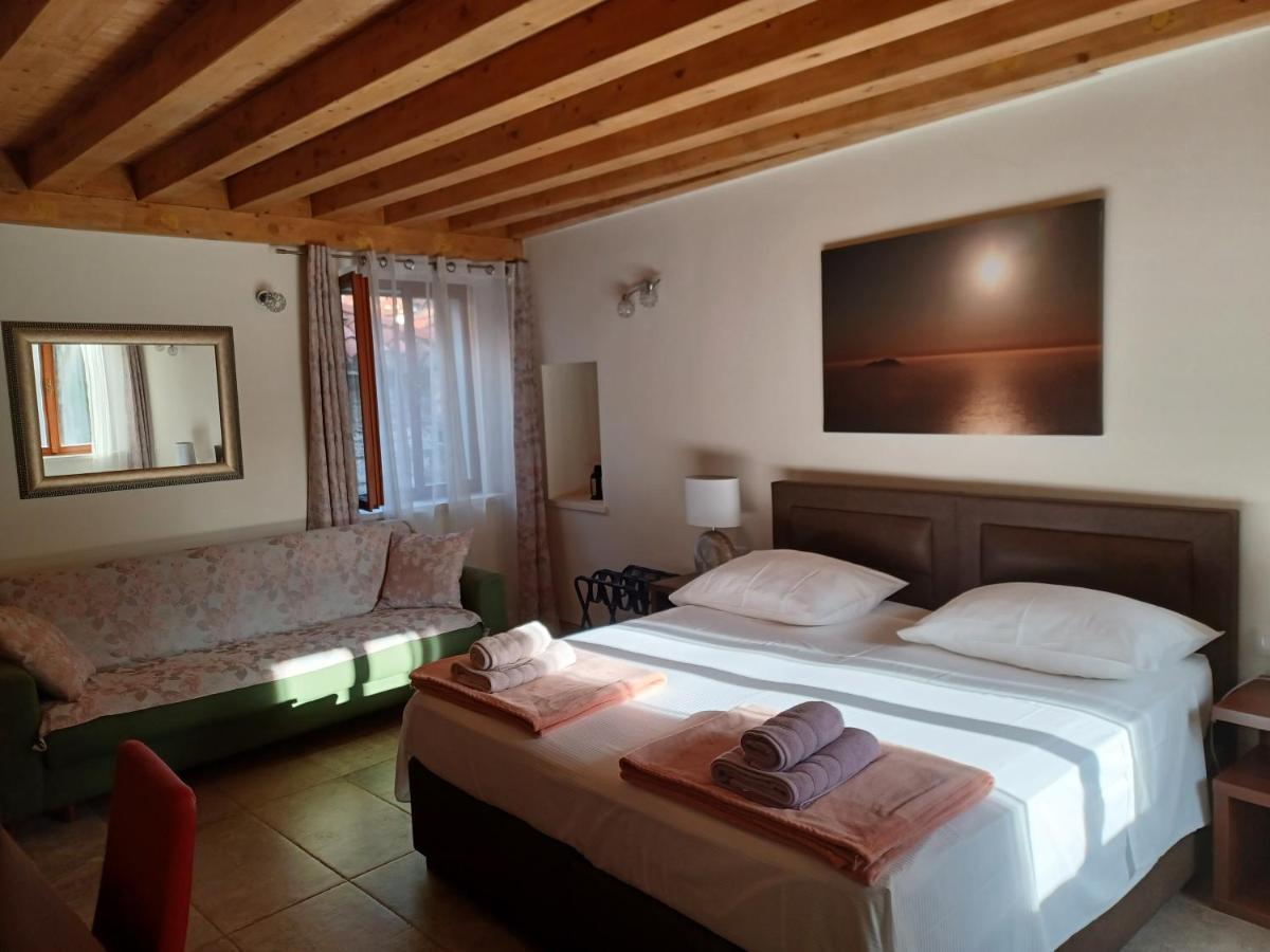 Gasthof Jr Luxury Guesthouse2 Split