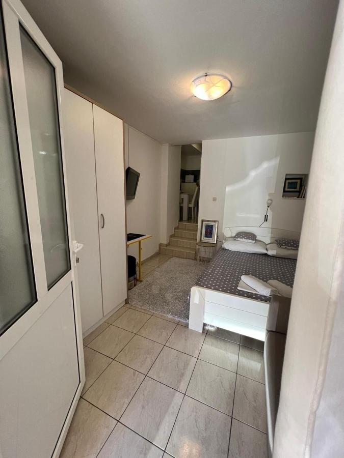 Appartement Old Town Nina 1 *