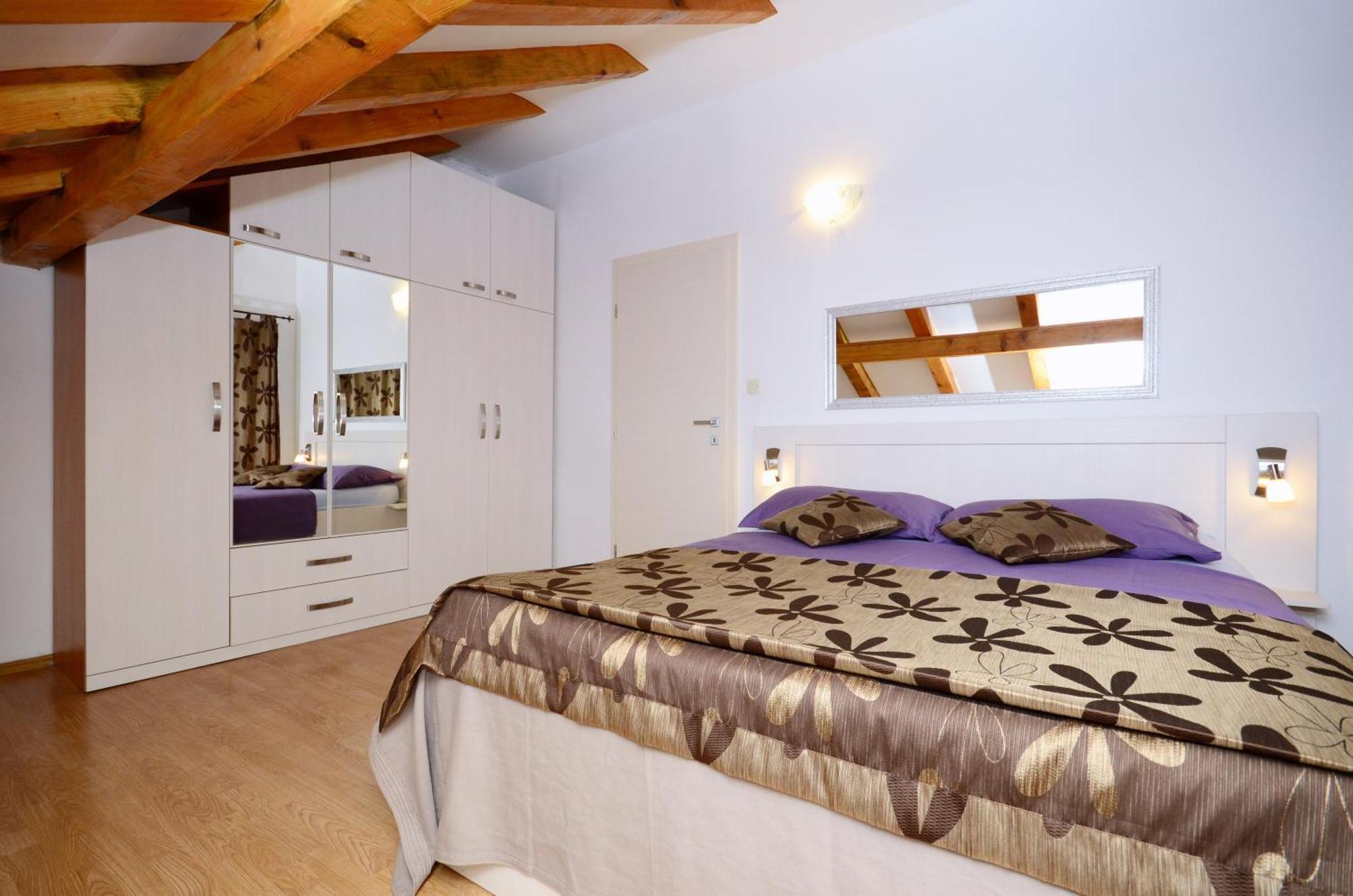 Apartment Diocletians Center Split
