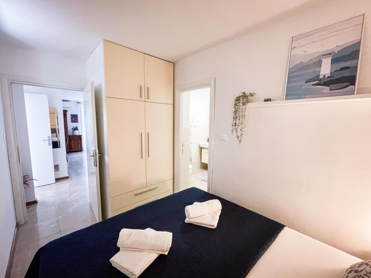 Zenta With Free Private Parking Apartment Split