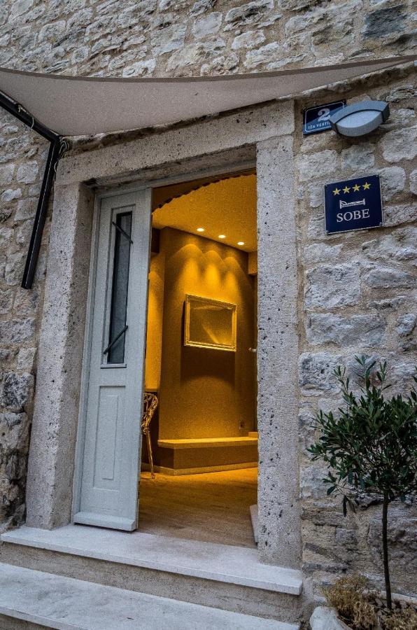 Diocletian Luxury *