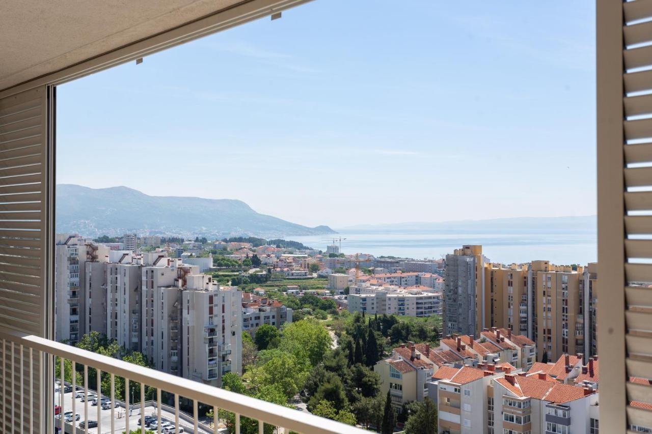 La Vista Apartment