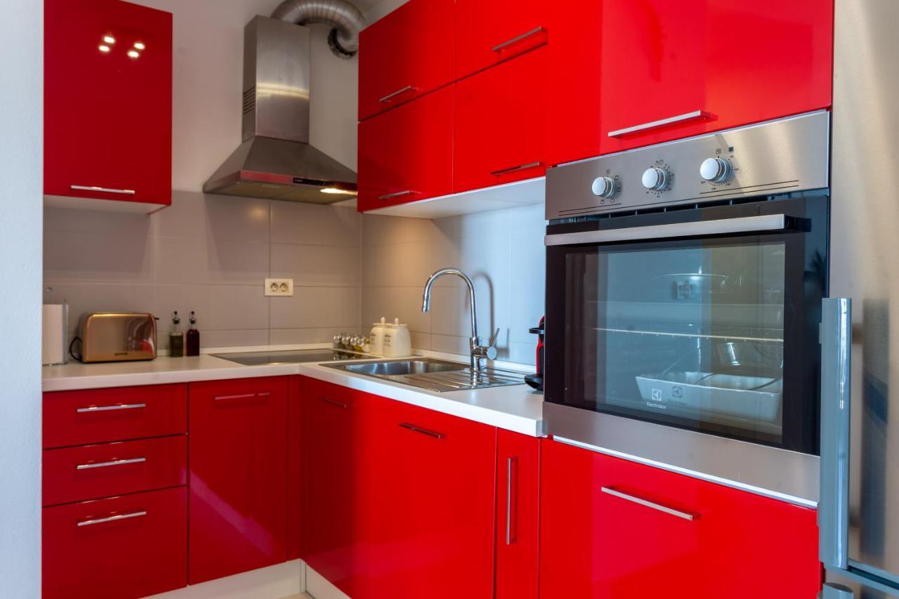 La Vista Apartment Split