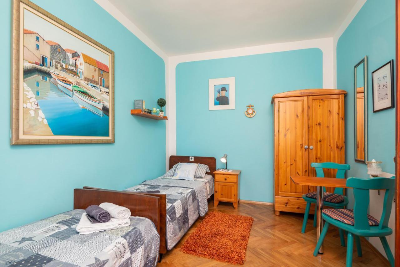 Vue - 3 Floor Private House By The Sea Ferienhaus Split