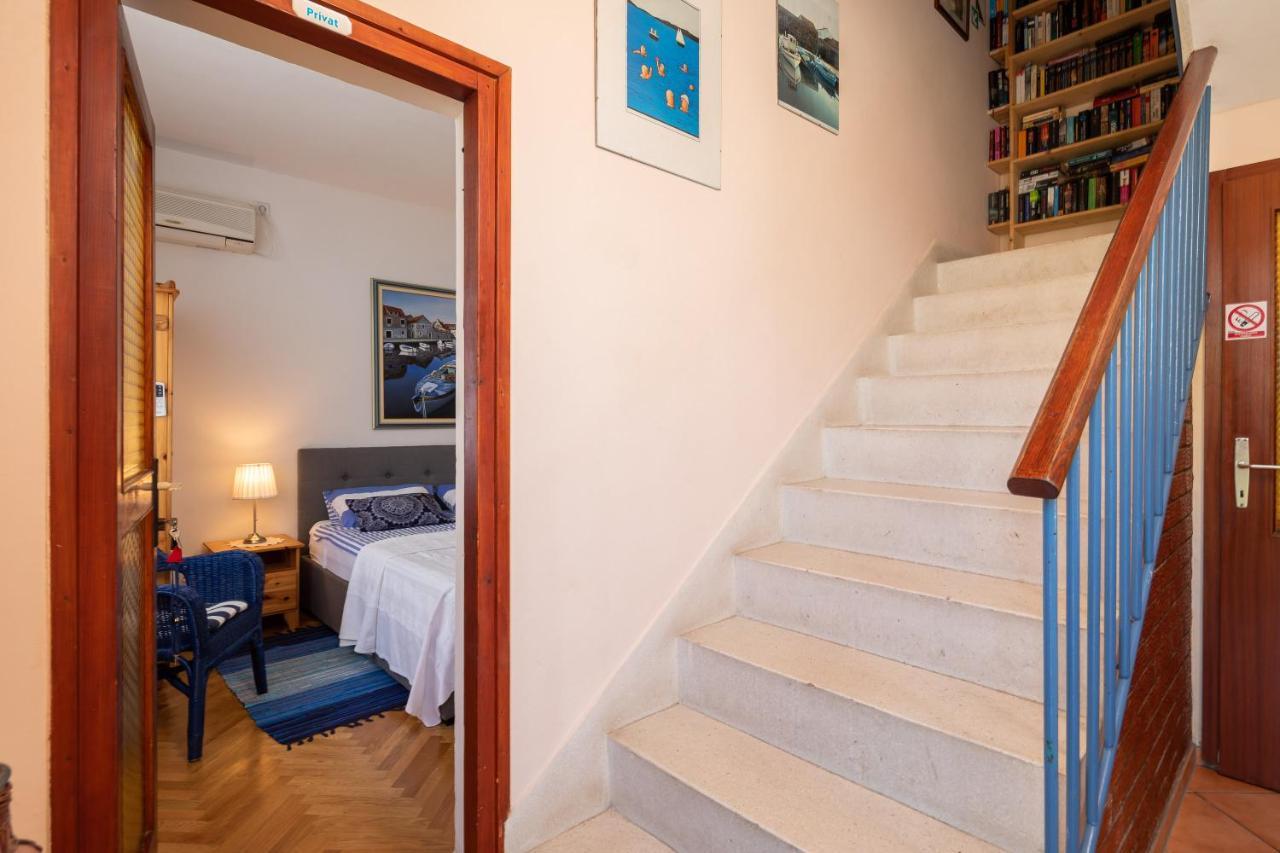 Vue - 3 Floor Private House By The Sea