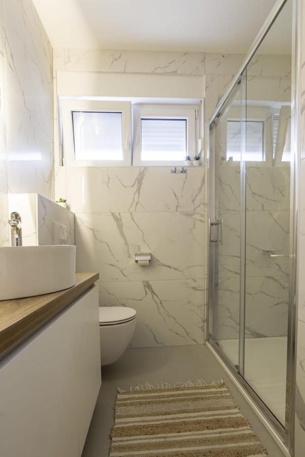 Luxury Lionessa Apartment *