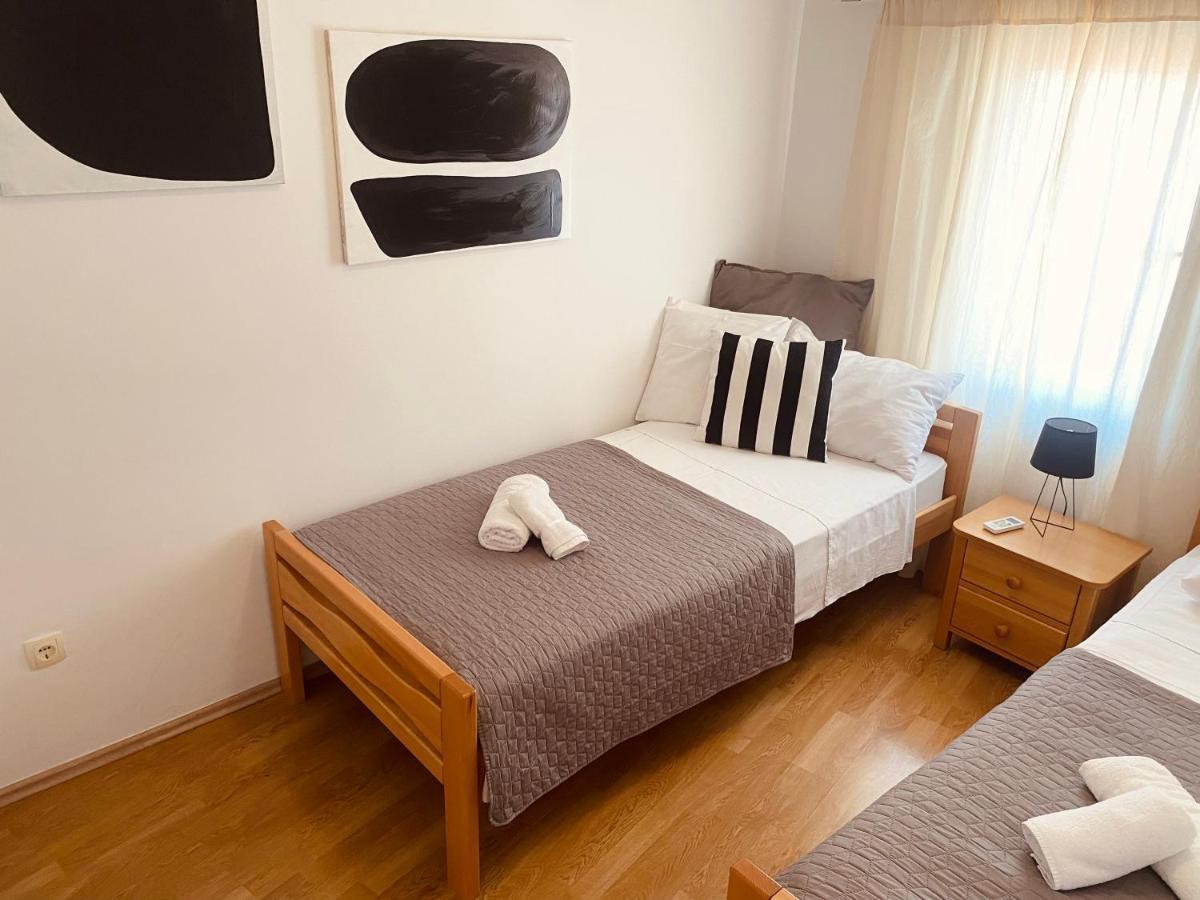 K Apartment *