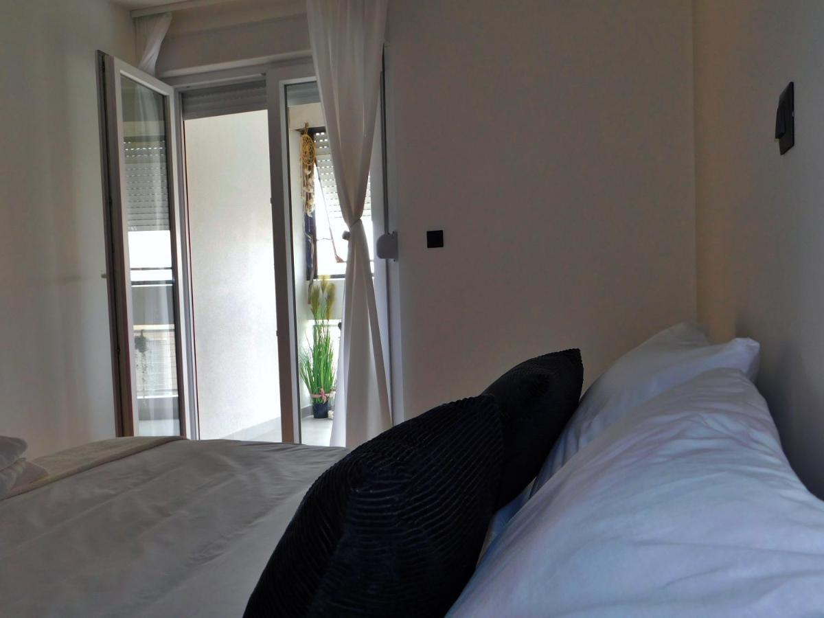 Apartment Seaside Split