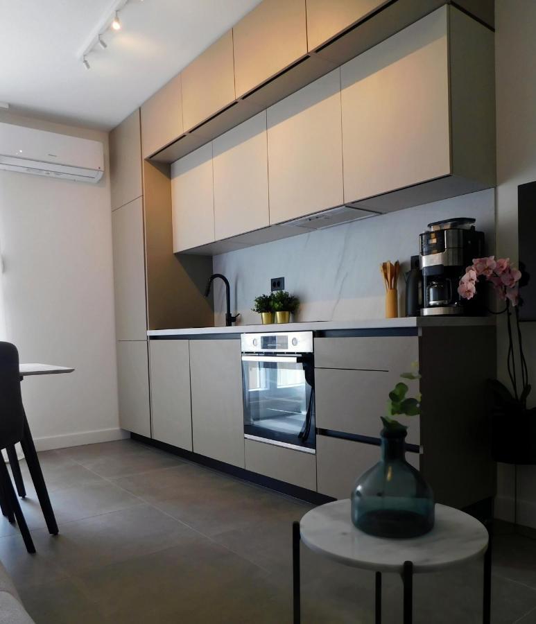 Apartment Seaside Split
