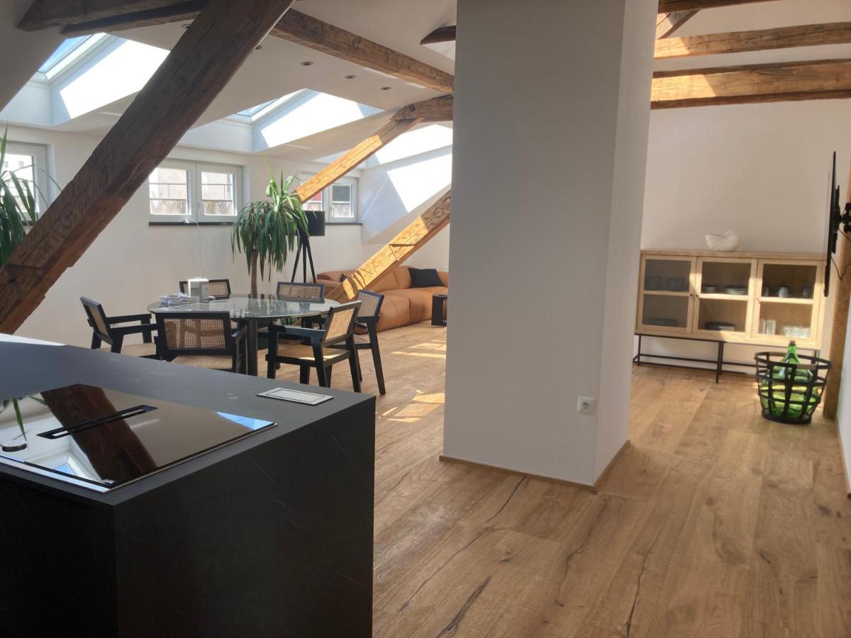 Rooftop Loft Split