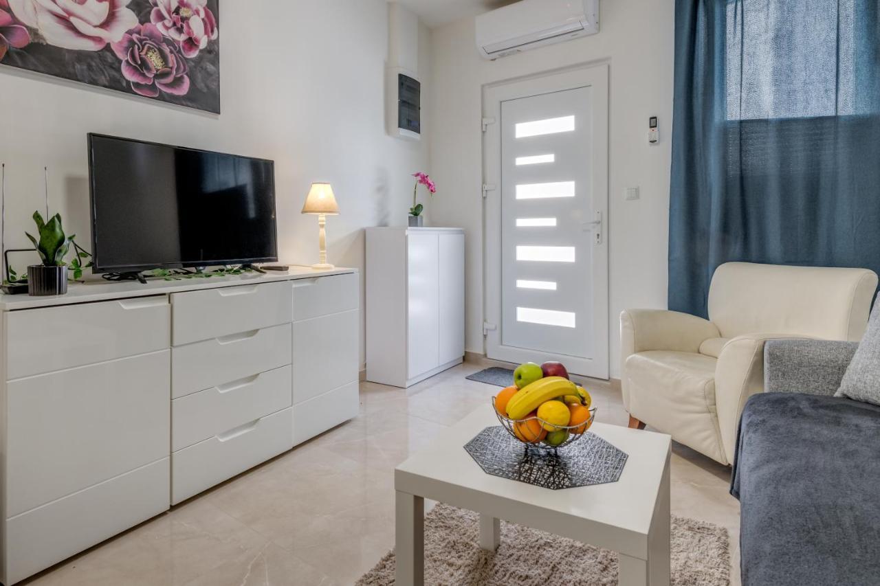 Apartment Andela 2bdrs & Free Wifi