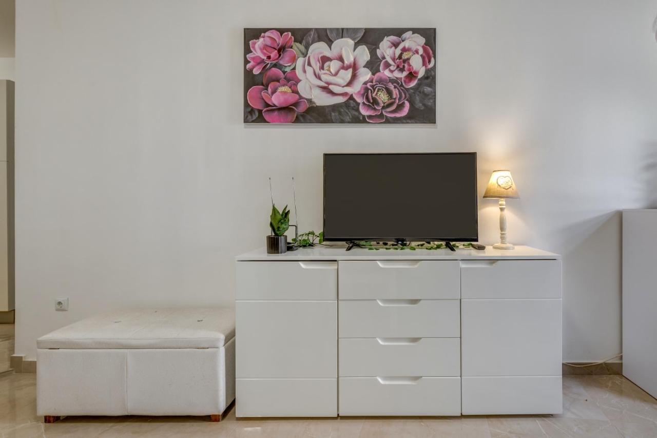 Apartment Andela 2bdrs & Free Wifi *