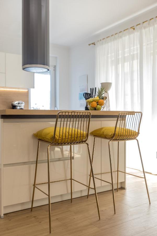 & Ileana Apartment *