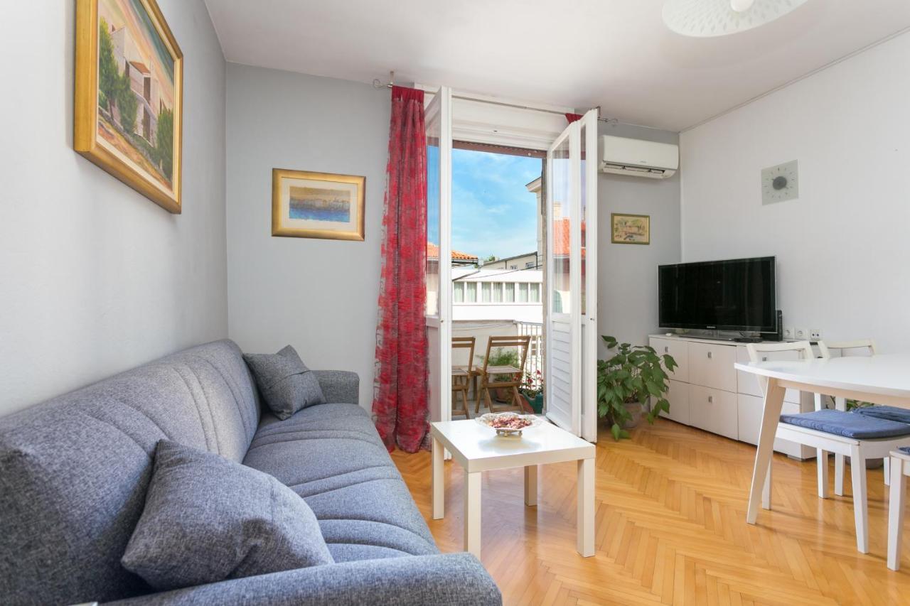 Apartment With Wifi - 21345 *