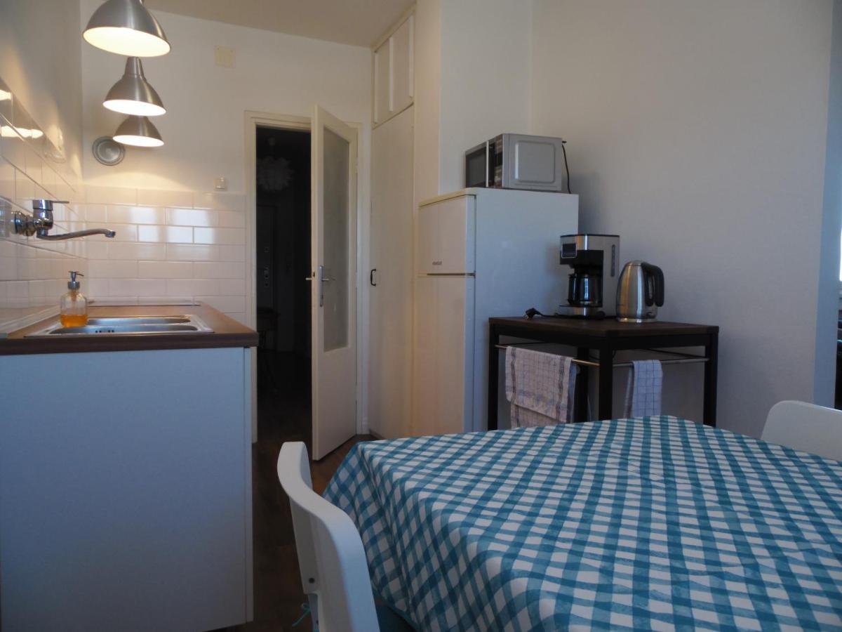 View Apartment *