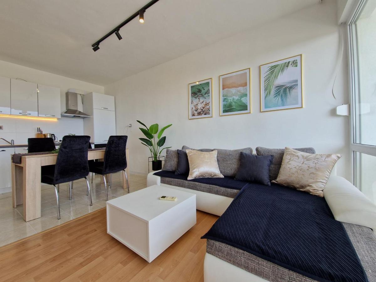 Luminous Apartment