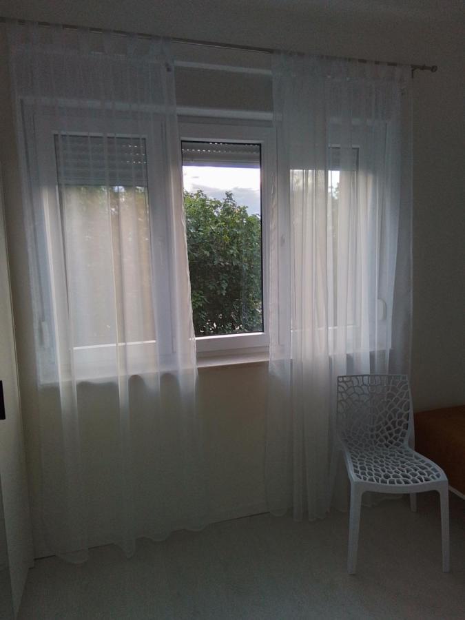 Taula Apartman *