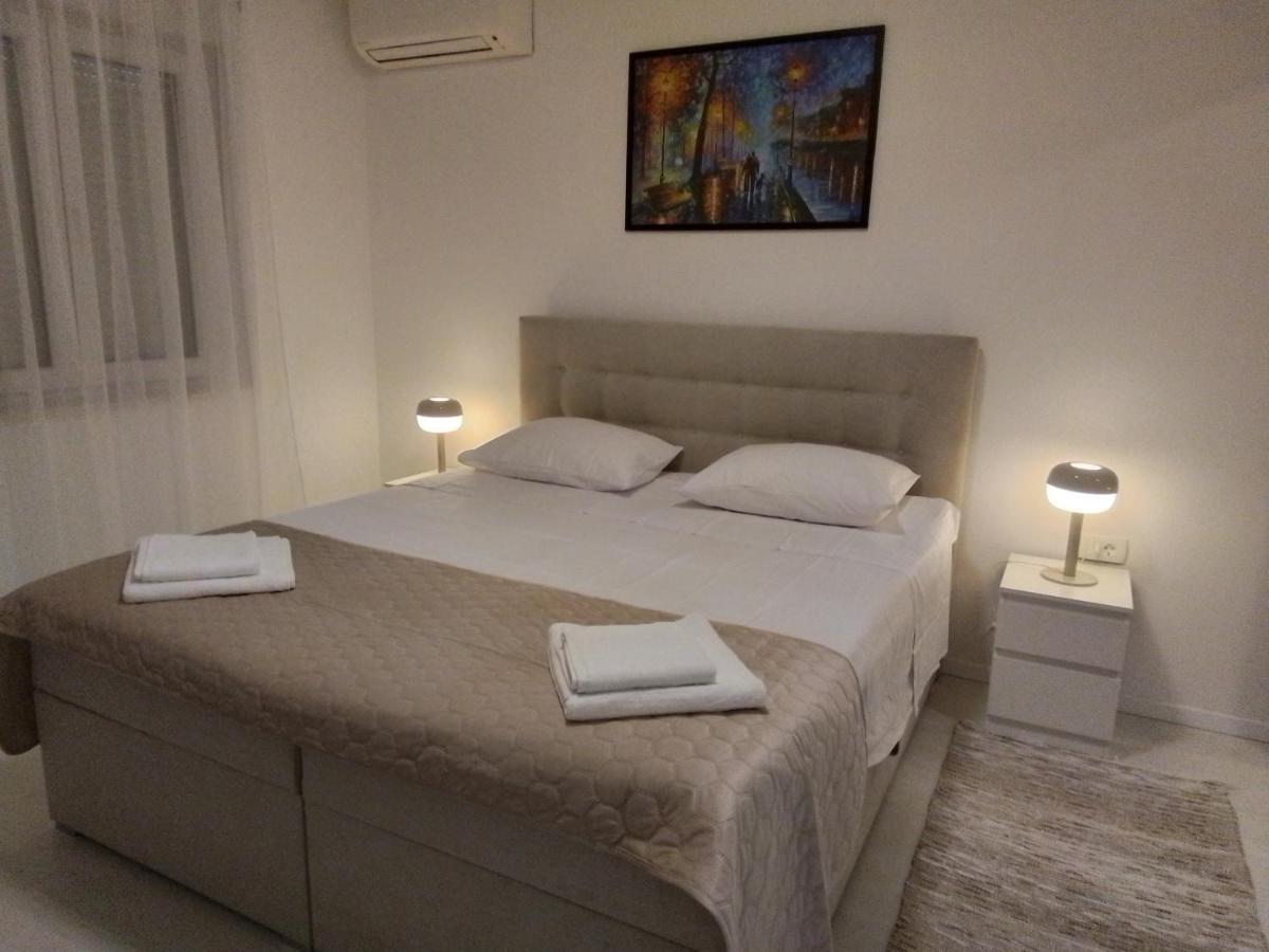 Taula Apartman *