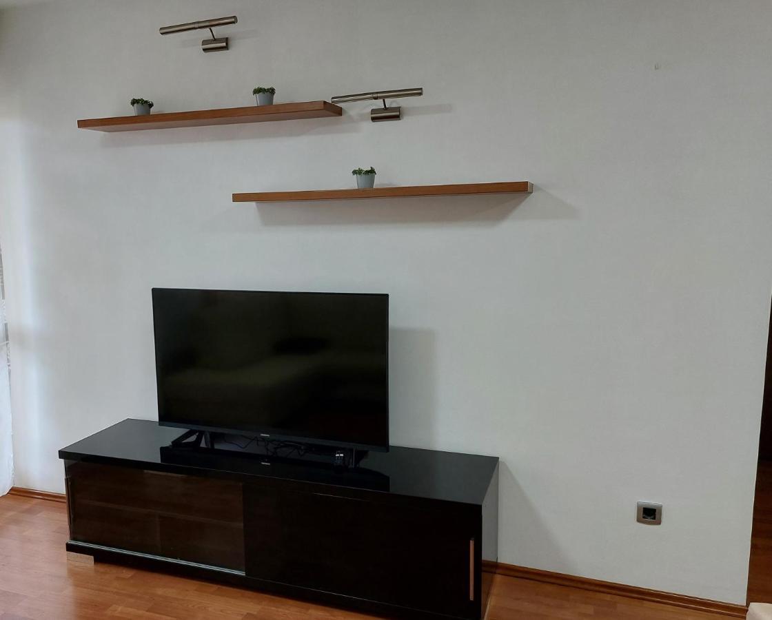Hestia 3 Bdr Apartment *