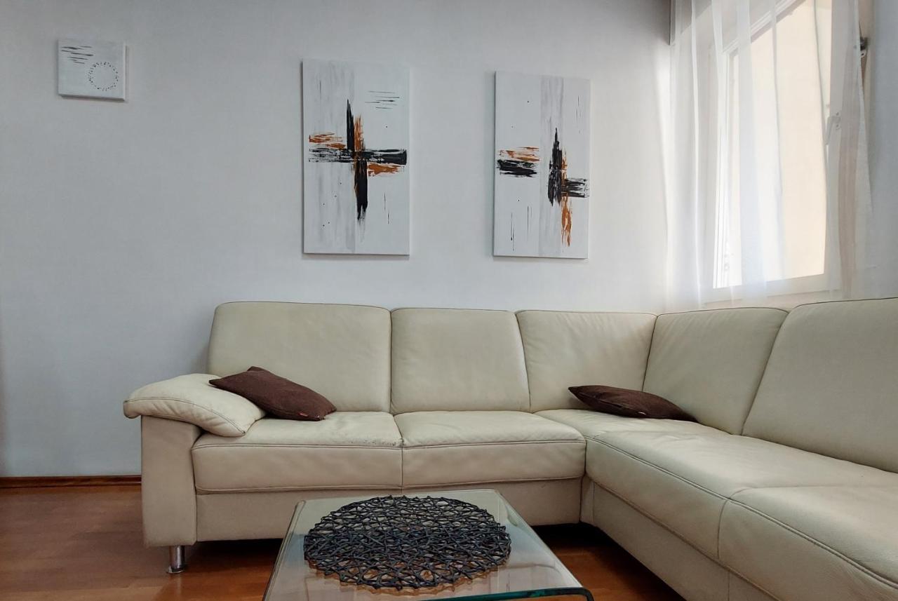 Hestia 3 Bdr Apartment *