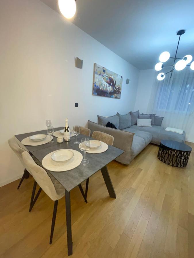 Naomi Znjan Apartment *