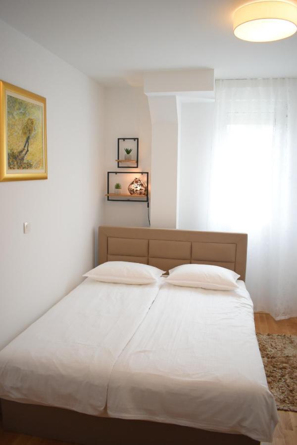 Aria Apartment