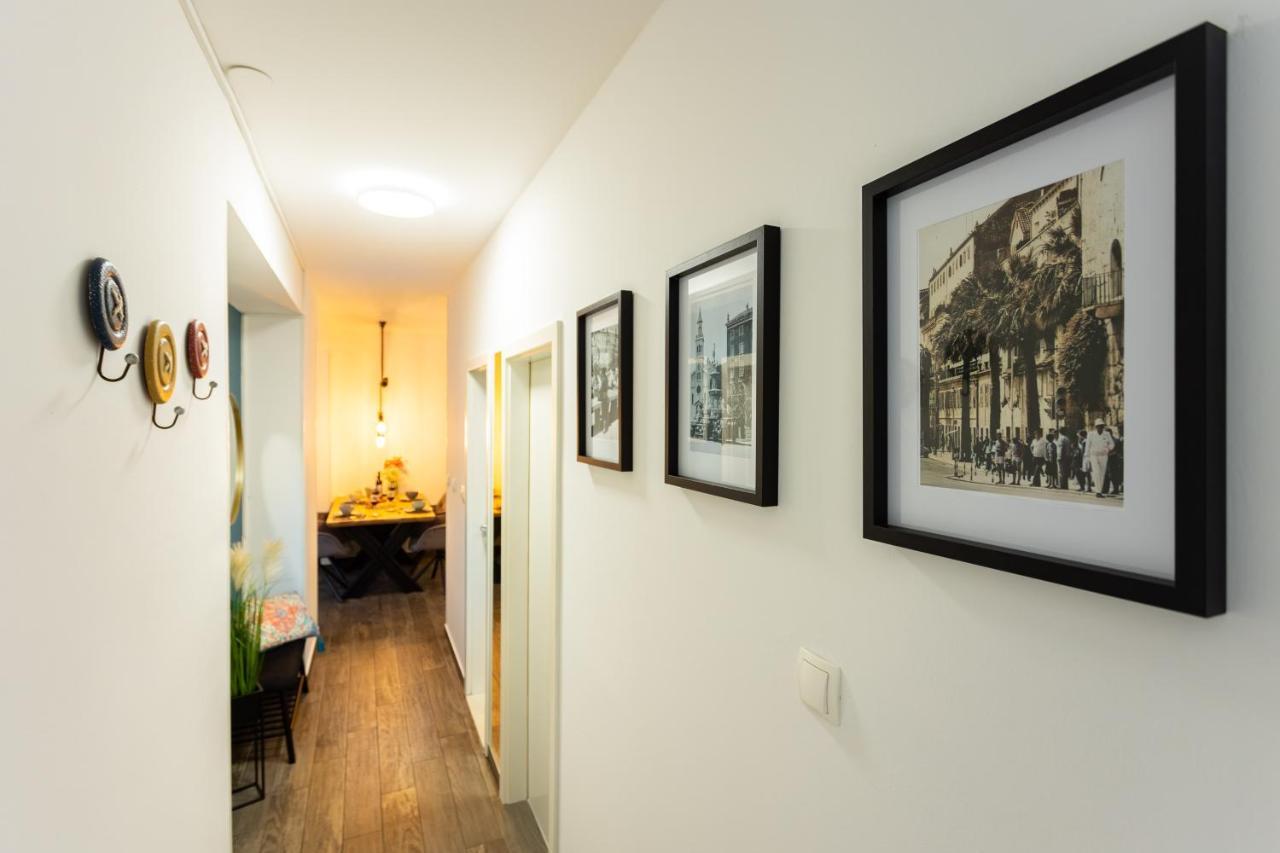 Oasis Luxury With Terrarce And Jacuzzi Apartment Split