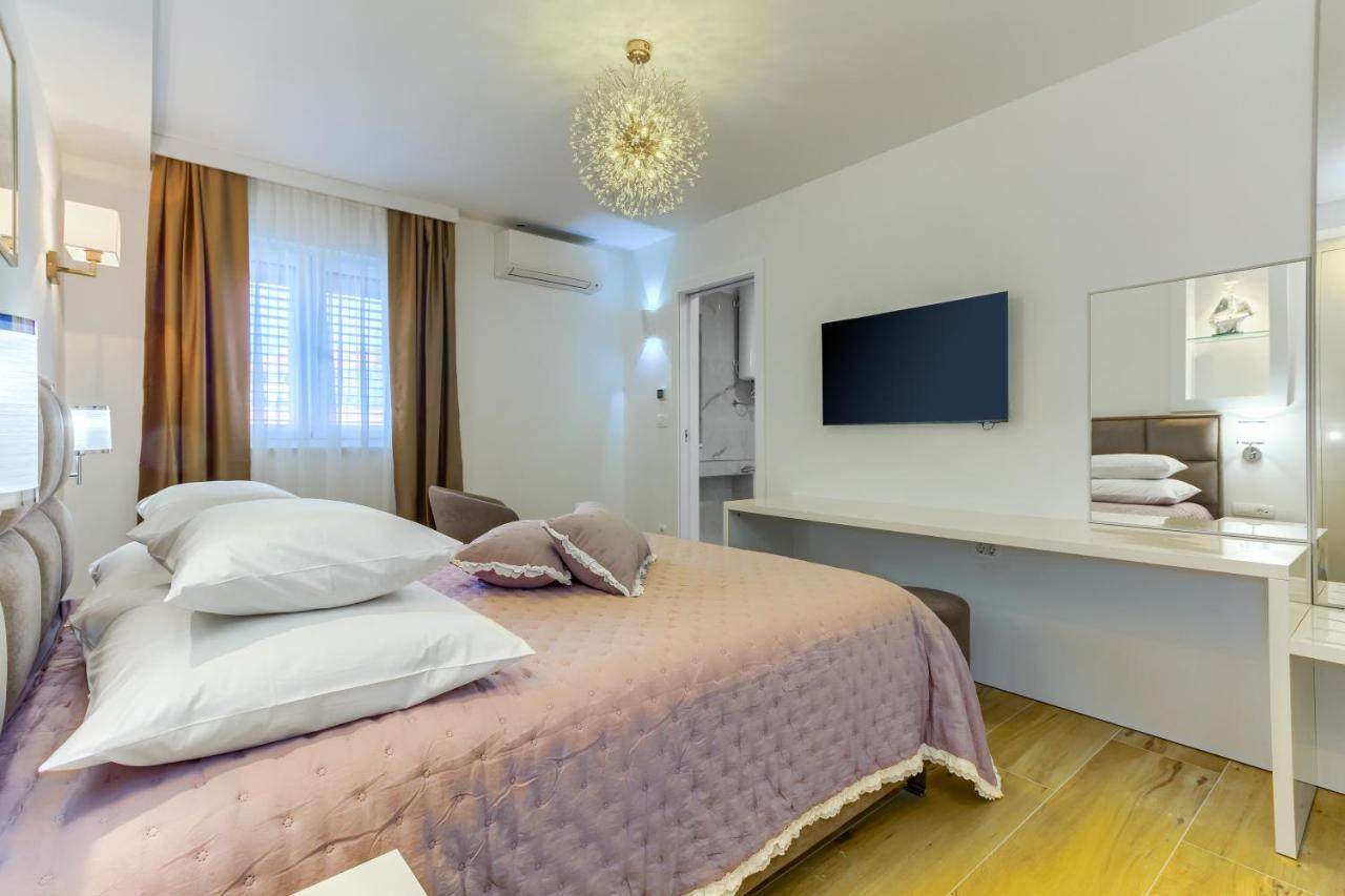 Irini Luxury krevet i doručak 4*
