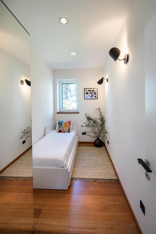 Apartment Airy Seafront 1920s Split