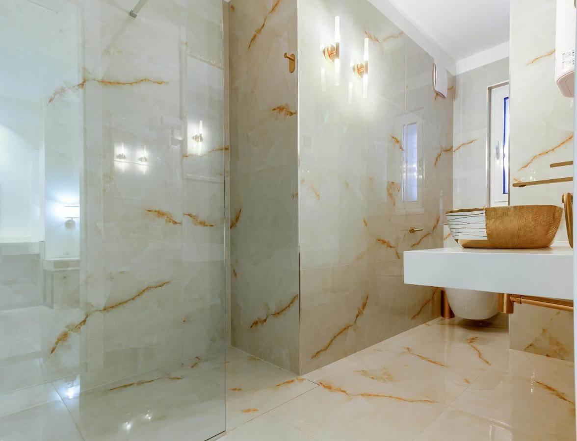 Irini Luxury